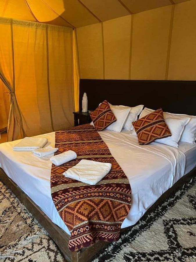فندق Blue Sky Luxury Camp مرزوكة المظهر الخارجي الصورة