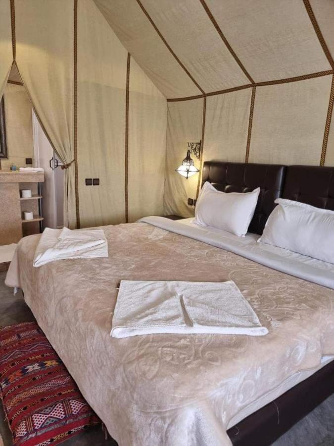 فندق Blue Sky Luxury Camp مرزوكة المظهر الخارجي الصورة