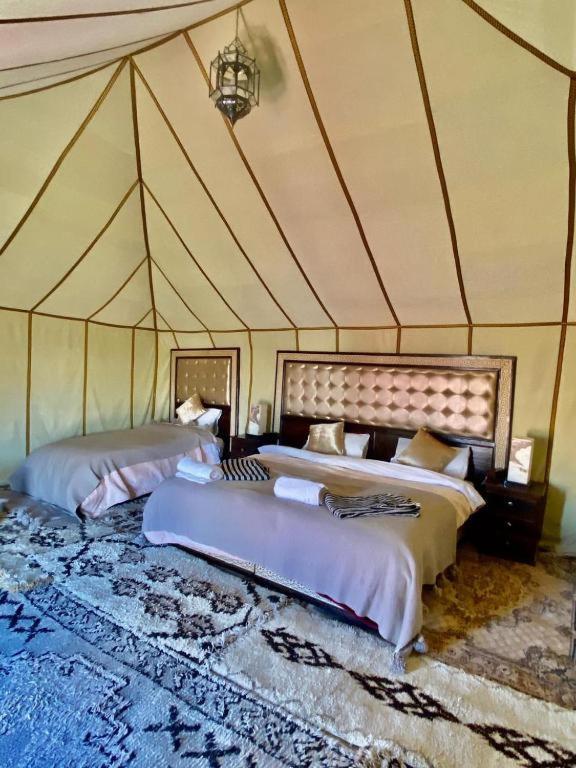 فندق Blue Sky Luxury Camp مرزوكة المظهر الخارجي الصورة