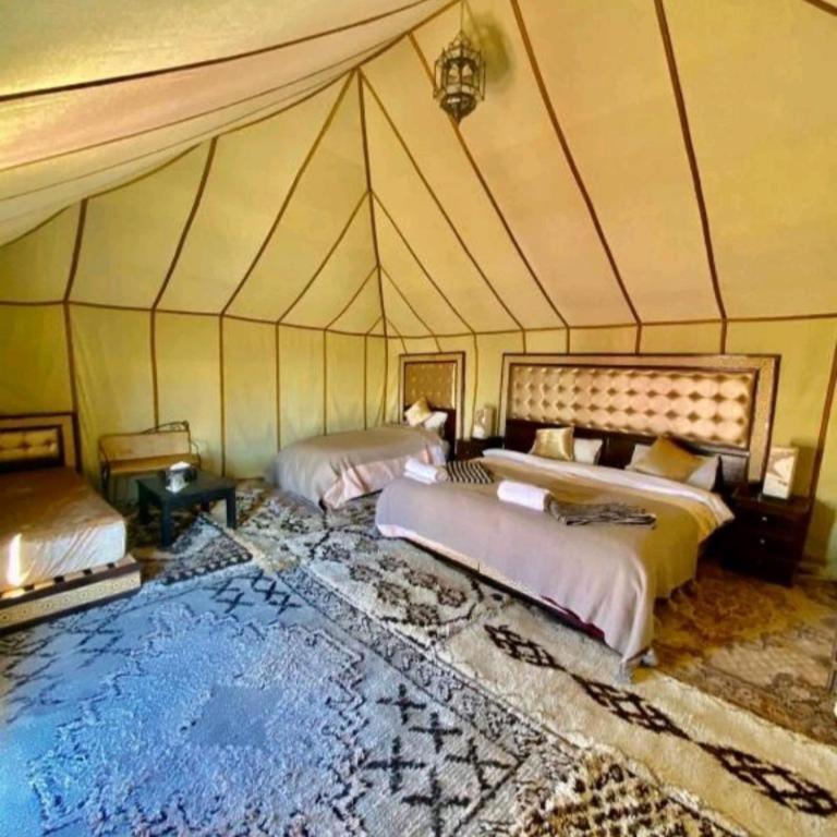 فندق Blue Sky Luxury Camp مرزوكة المظهر الخارجي الصورة