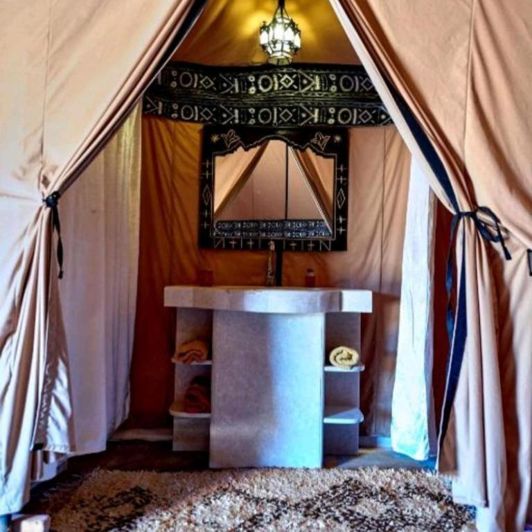 فندق Blue Sky Luxury Camp مرزوكة المظهر الخارجي الصورة