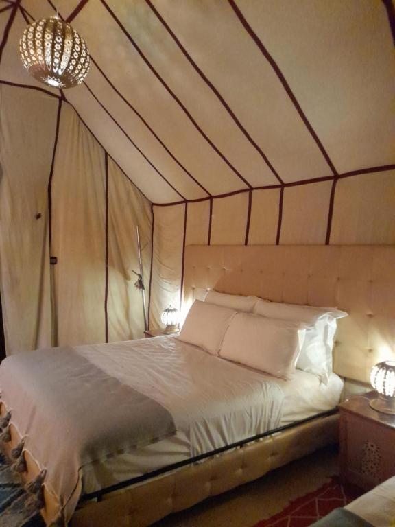 فندق Blue Sky Luxury Camp مرزوكة المظهر الخارجي الصورة